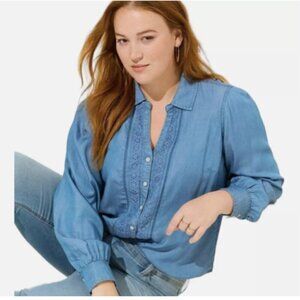 Torrid Chambray Denim Button Up Size 2